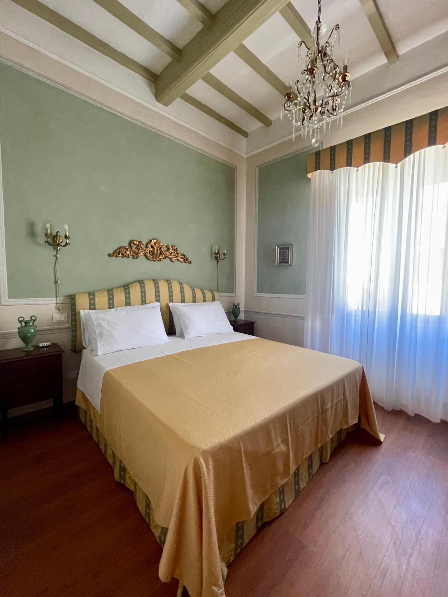 キウージ Residenza Dei Ricci Bed & Breakfast エクステリア 写真
